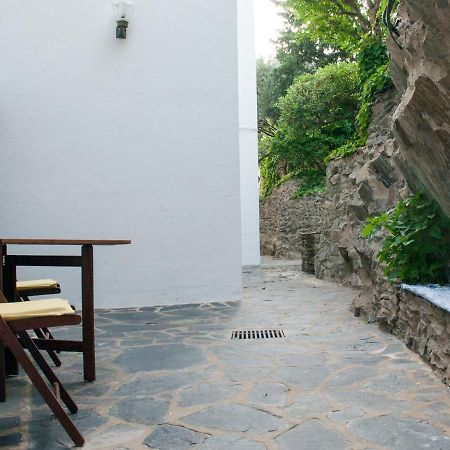 Smart Studio Cadaques Sa Guarda Екстериор снимка