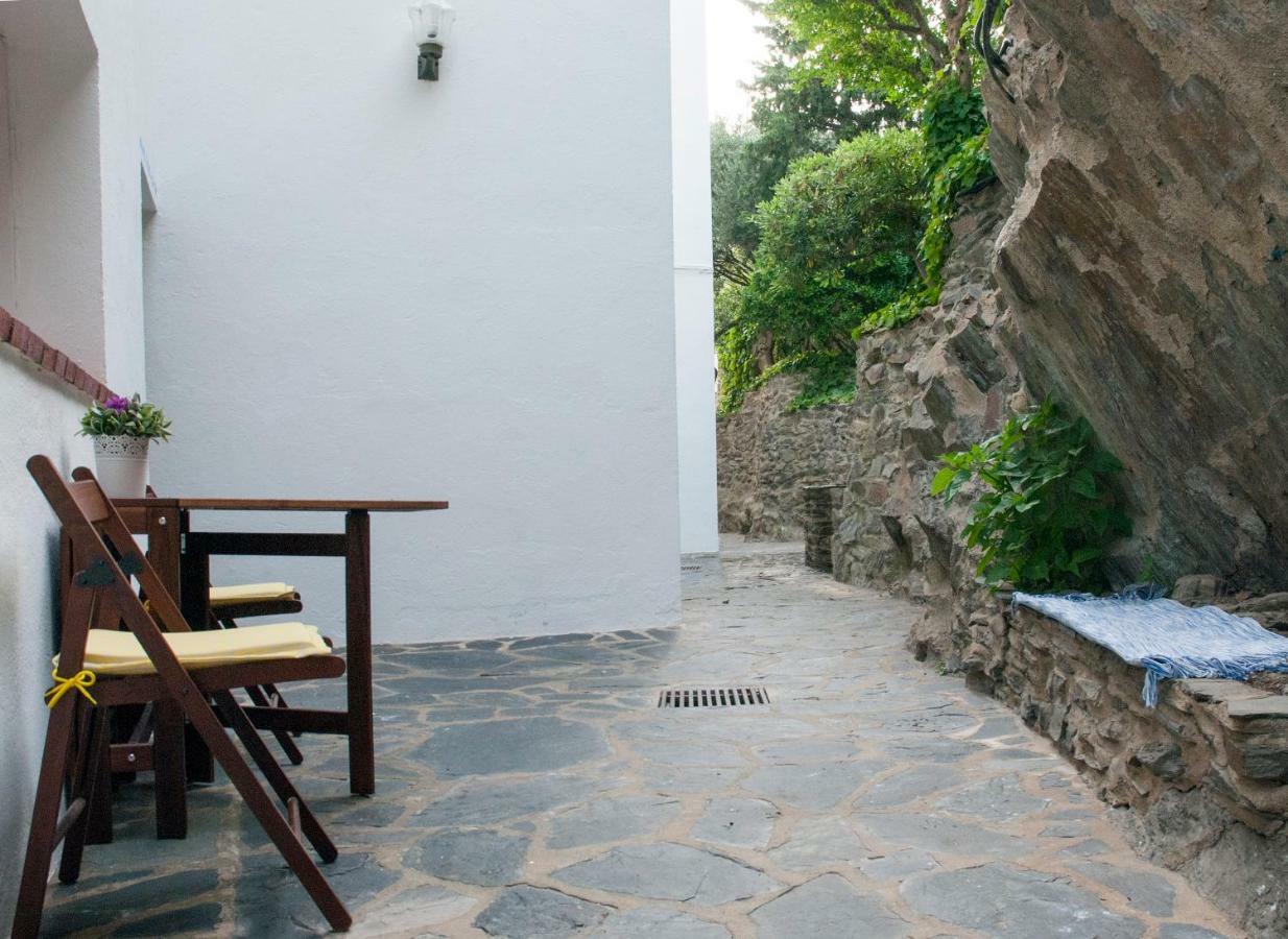 Smart Studio Cadaques Sa Guarda Екстериор снимка