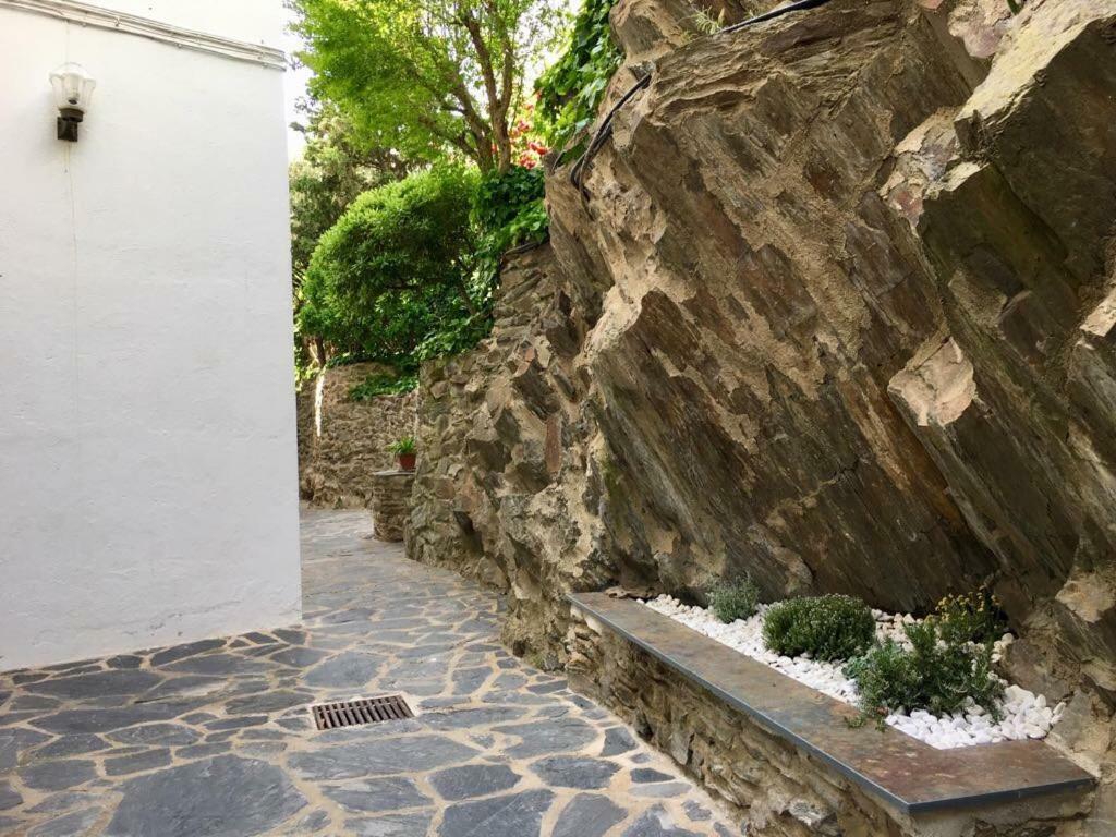 Smart Studio Cadaques Sa Guarda Екстериор снимка
